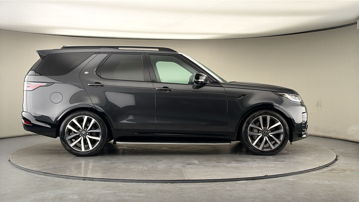 Land Rover Discovery Image 16