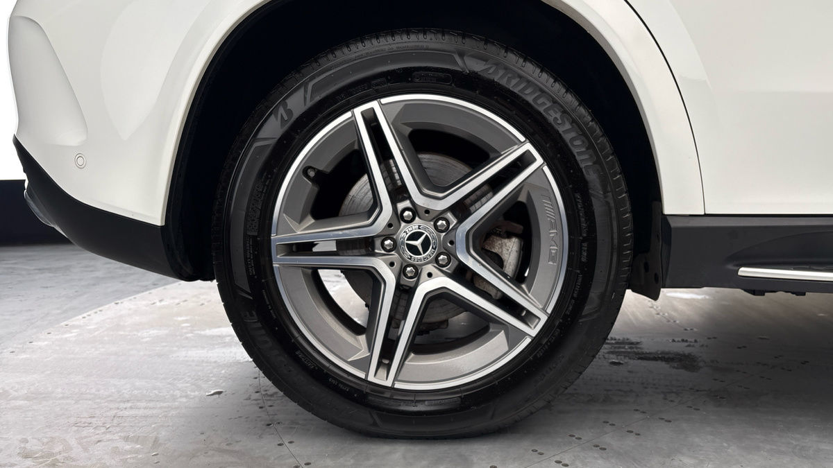 Mercedes-Benz GLE Image 10