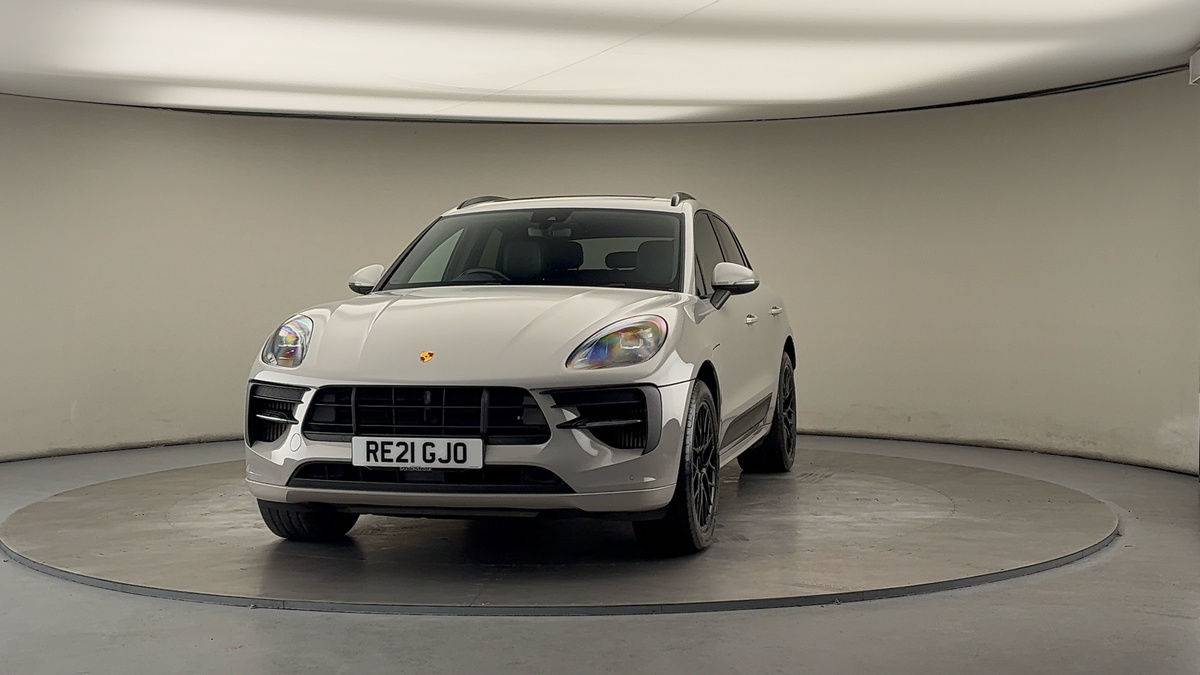 More views of Porsche Macan