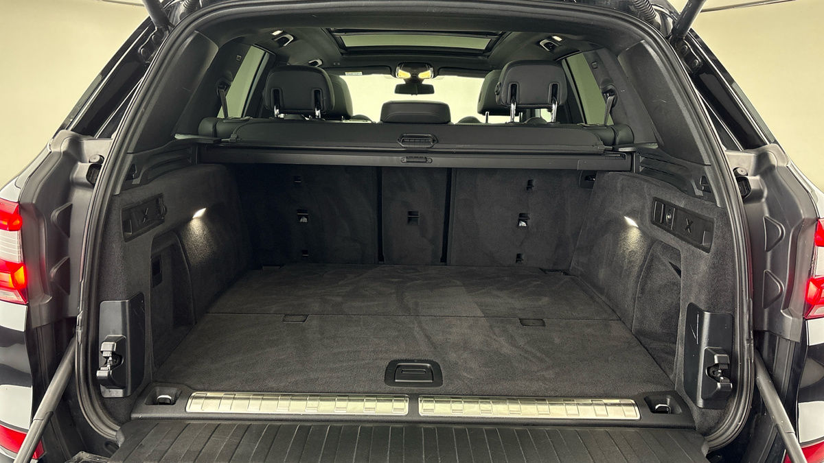 BMW X5 Image 11
