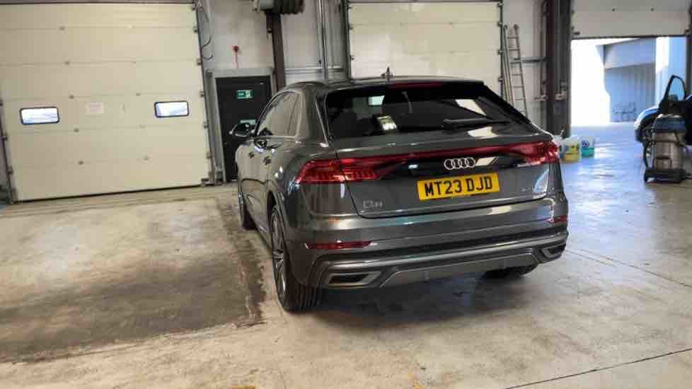 More views of Audi Q8