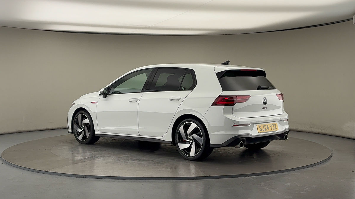 More views of Volkswagen Golf