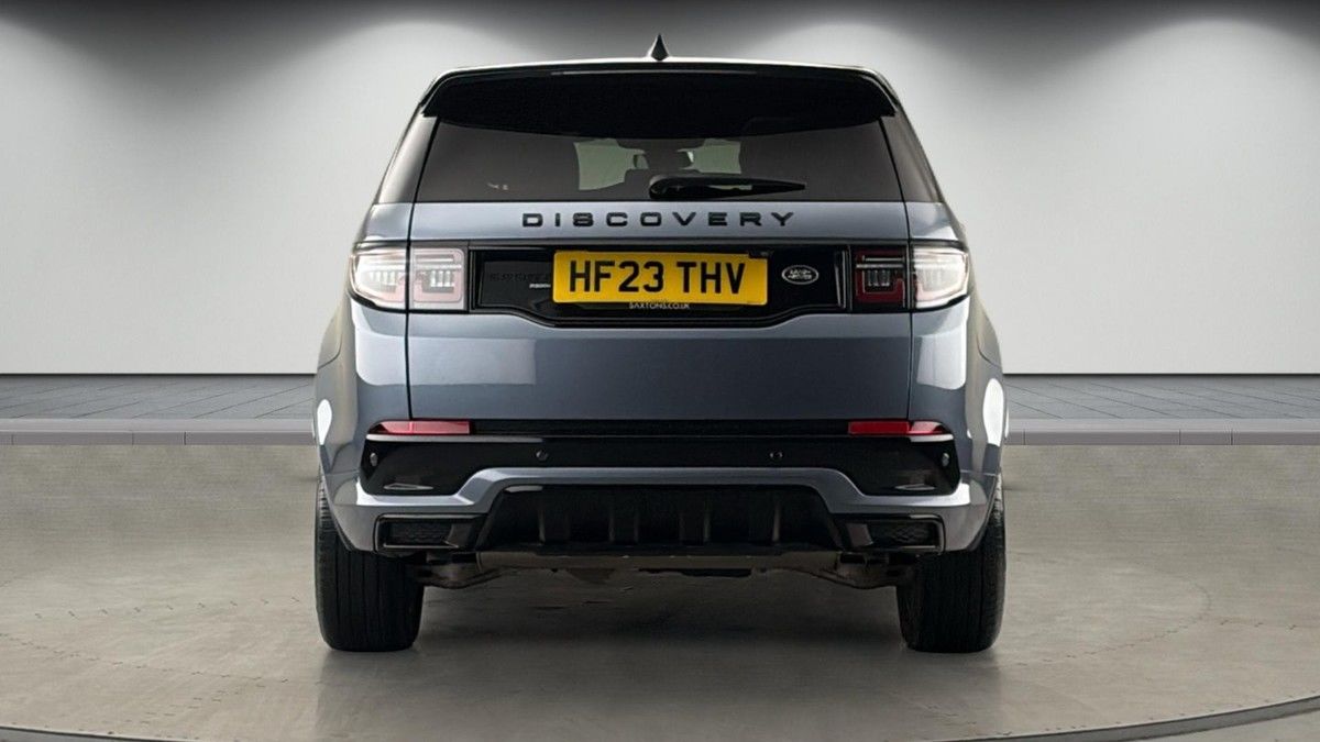 Land Rover Discovery Sport Image 4