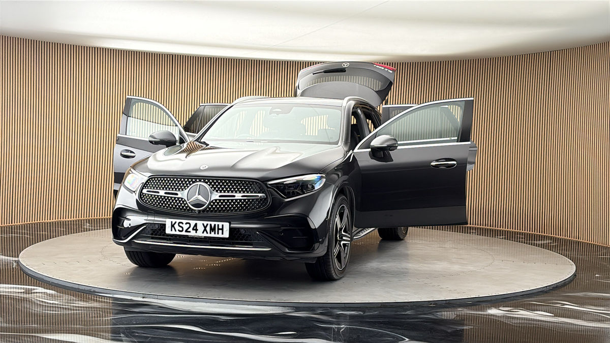 More views of Mercedes-Benz GLC