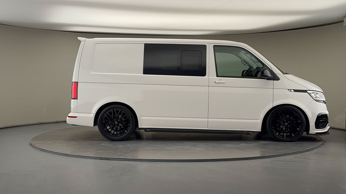 Volkswagen Transporter Image 16