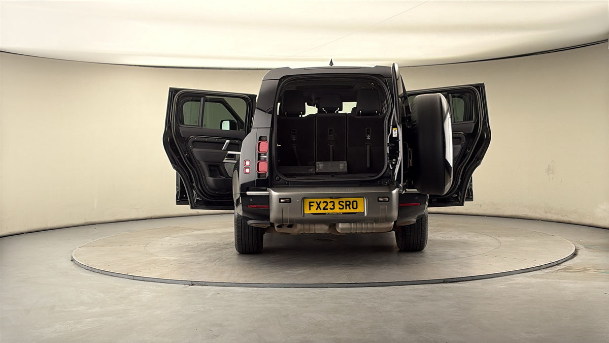 More views of Land Rover Defender 130