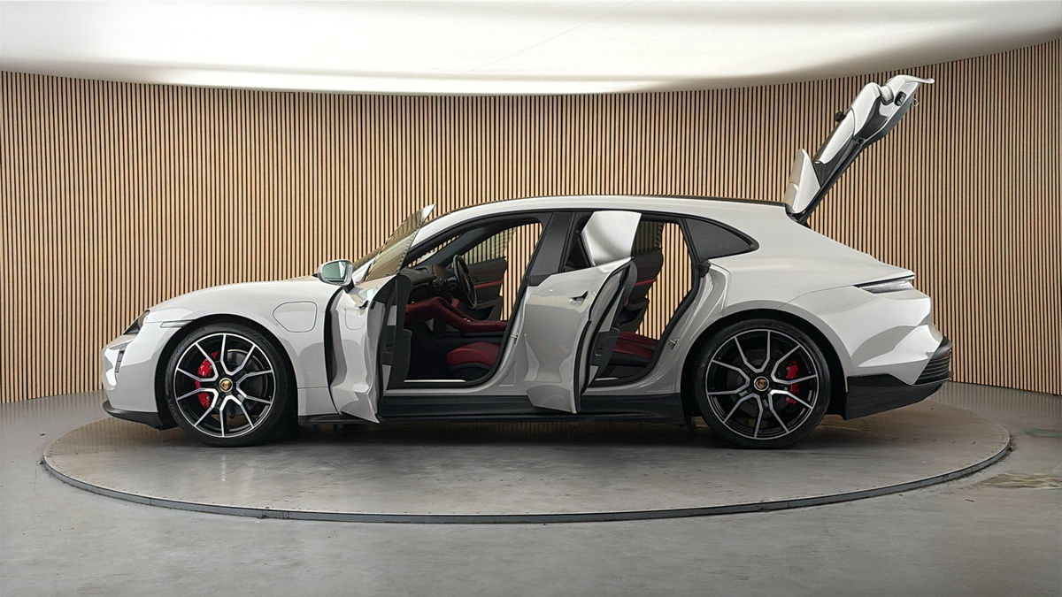 More views of Porsche Taycan