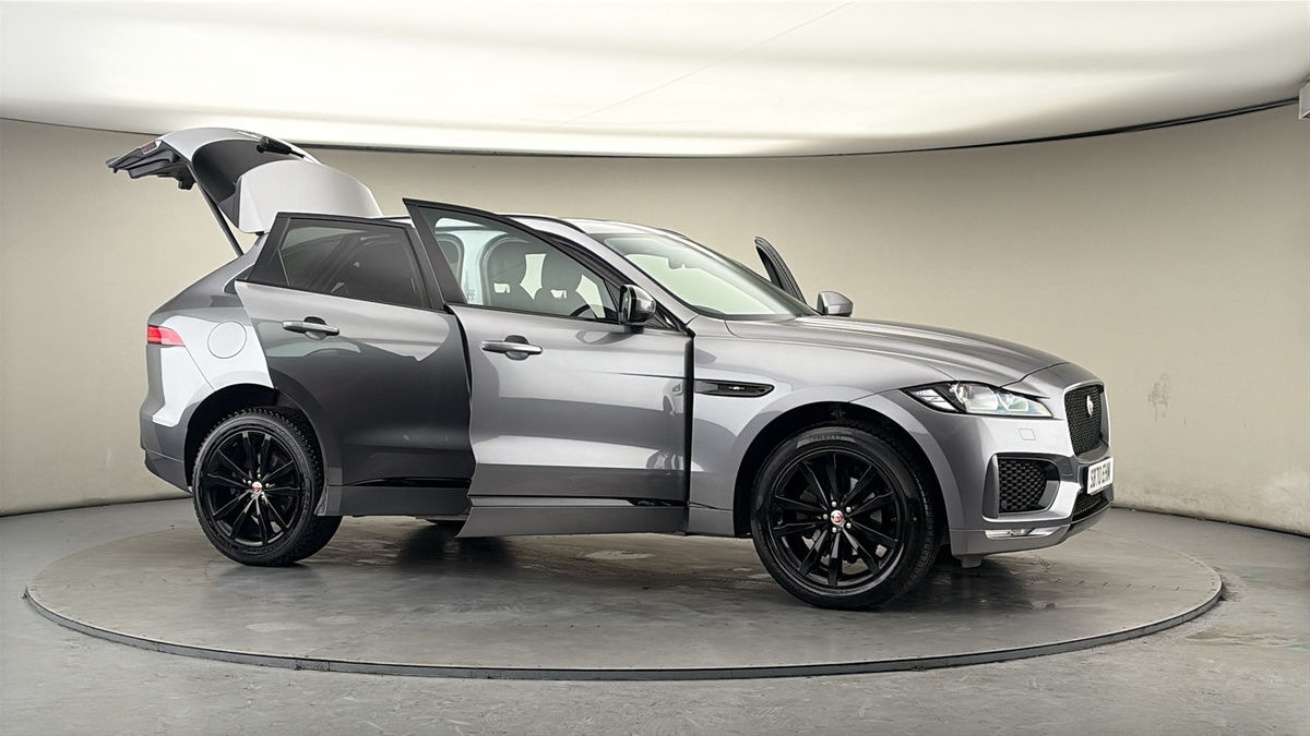 More views of Jaguar F-PACE