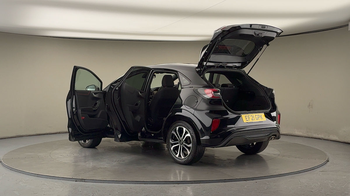 More views of Ford Puma