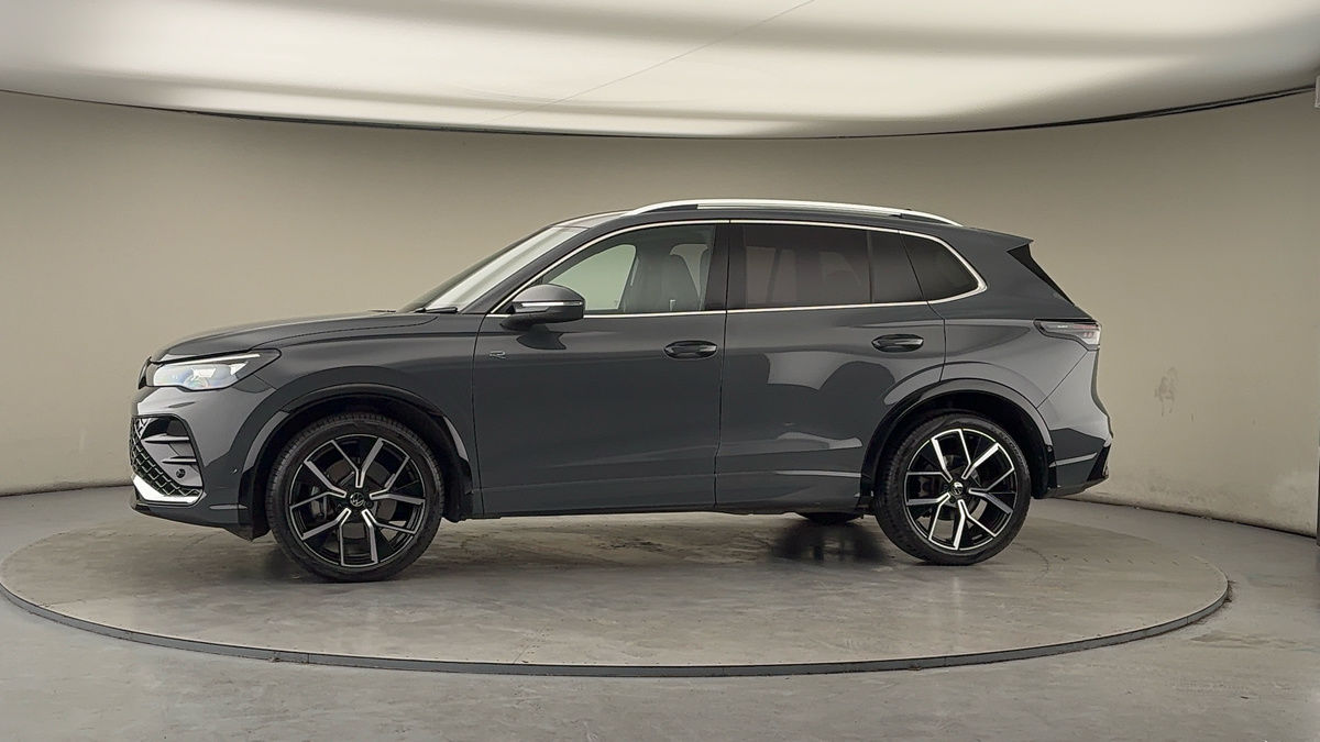 More views of Volkswagen Tiguan