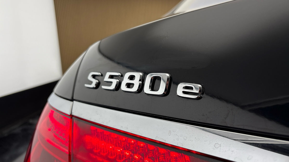 Mercedes-Benz S Class Image 51