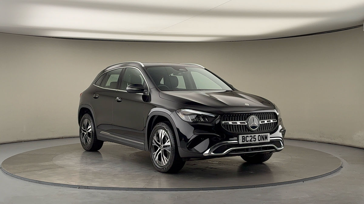 Mercedes-Benz GLA Sticky Header Image