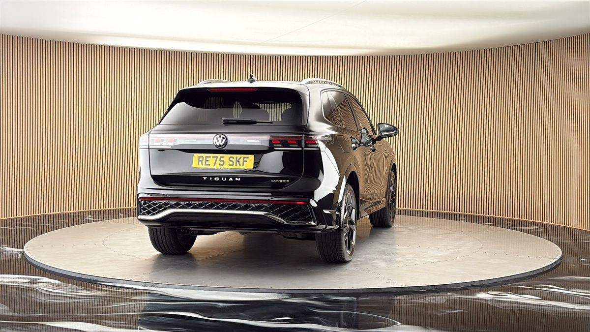 More views of Volkswagen Tiguan