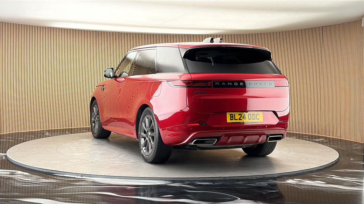 More views of Land Rover Range Rover Sport