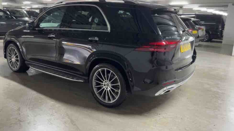More views of Mercedes-Benz GLE