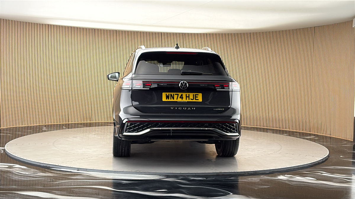 More views of Volkswagen Tiguan