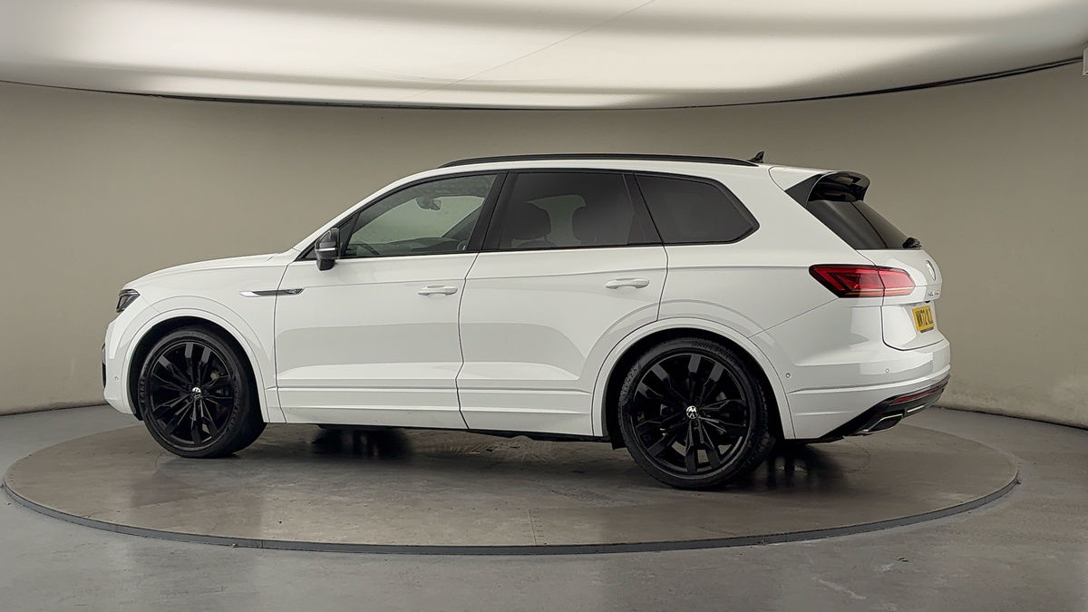 More views of Volkswagen Touareg