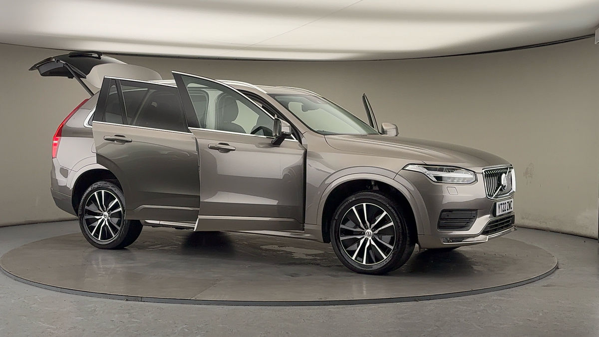 More views of Volvo XC90