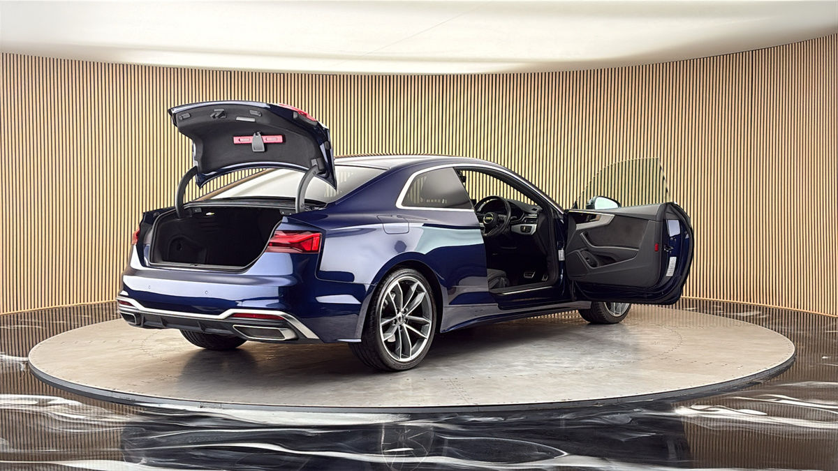 More views of Audi A5
