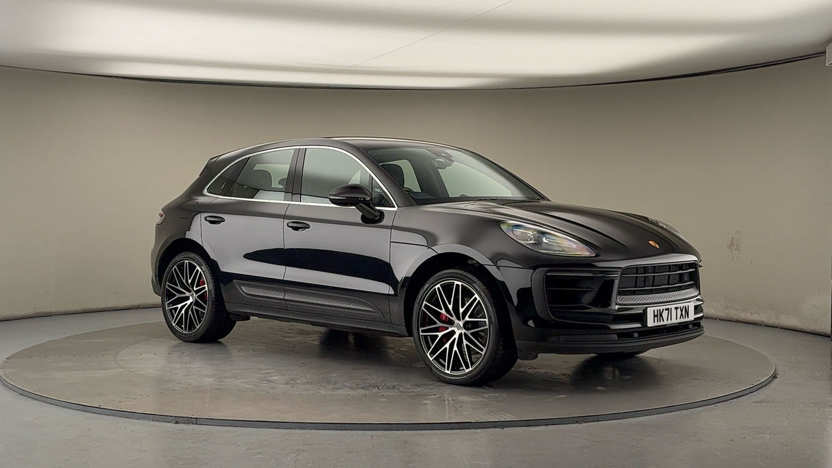 More views of Porsche Macan