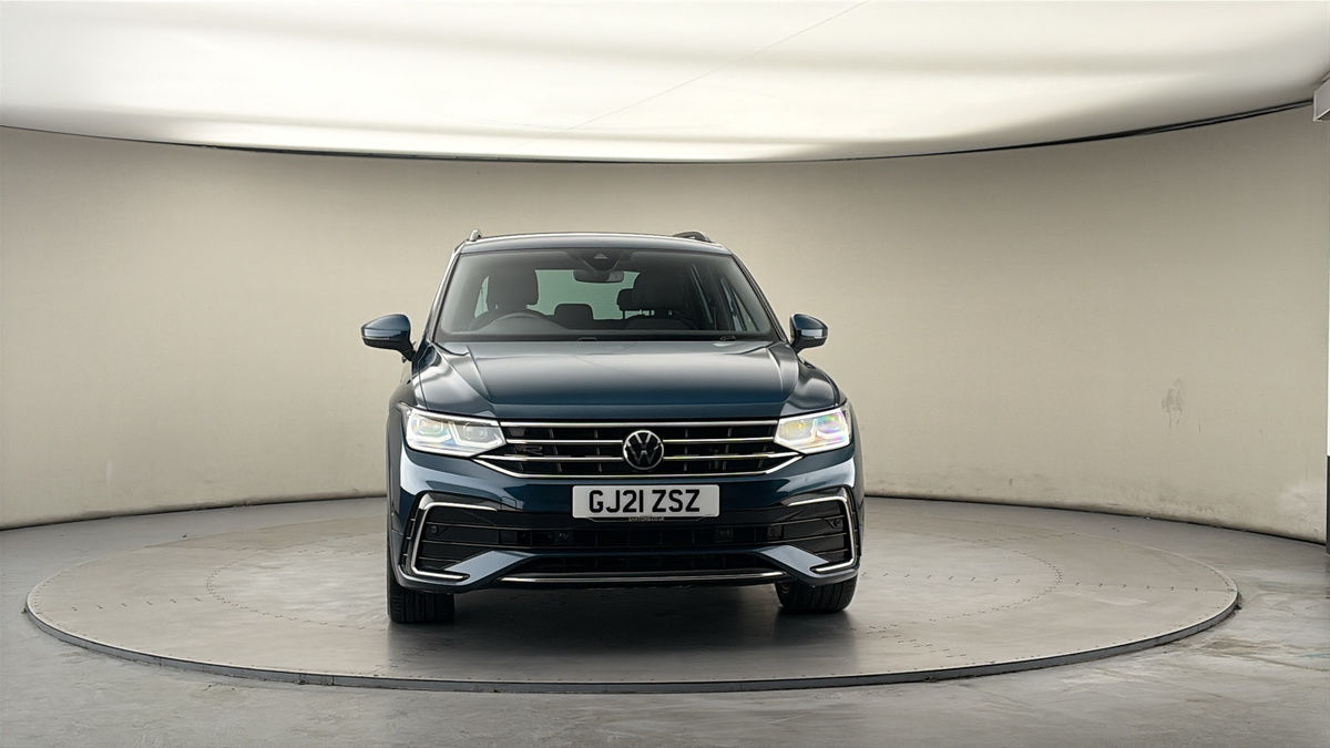 More views of Volkswagen Tiguan