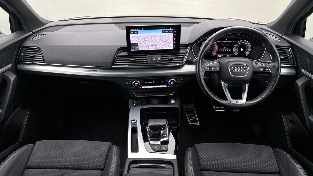 Audi Q5 Image 12