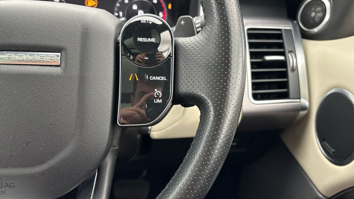 Land Rover Range Rover Sport Image 14