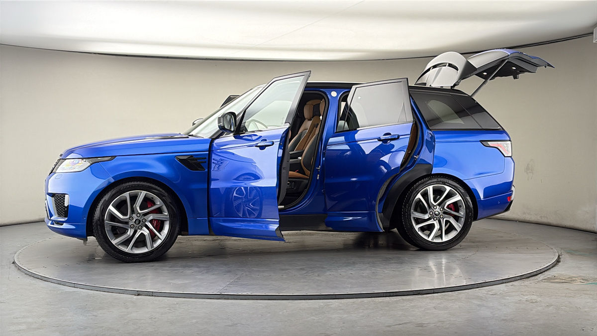 More views of Land Rover Range Rover Sport