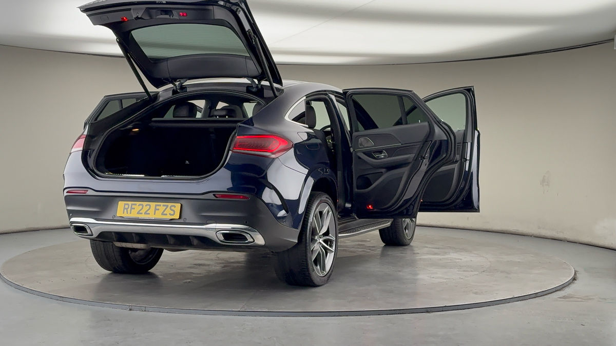 More views of Mercedes-Benz GLE