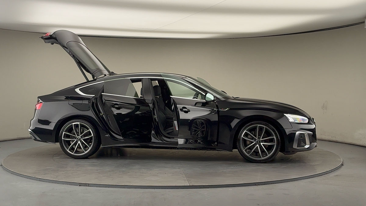 More views of Audi A5