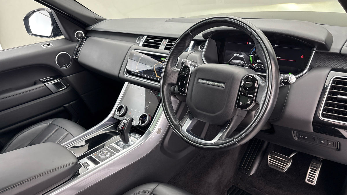 Land Rover Range Rover Sport Image 5