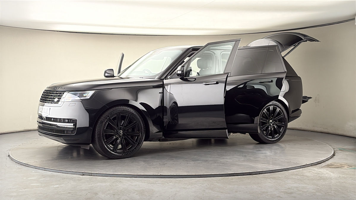 More views of Land Rover Range Rover