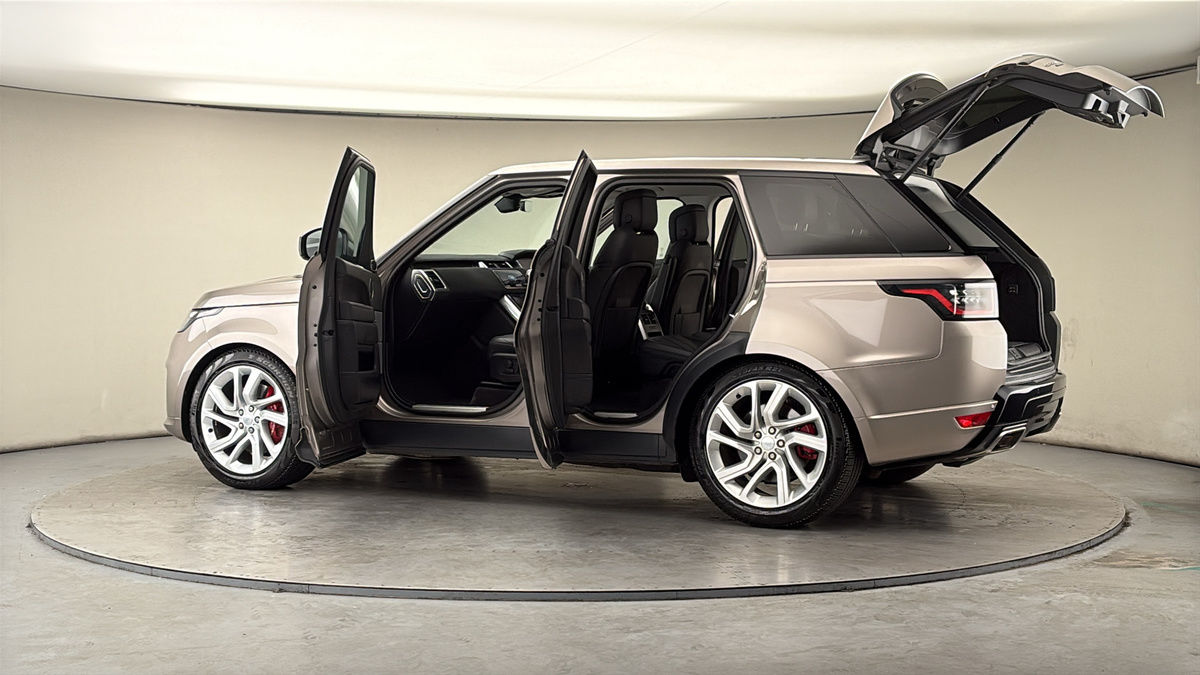 More views of Land Rover Range Rover Sport