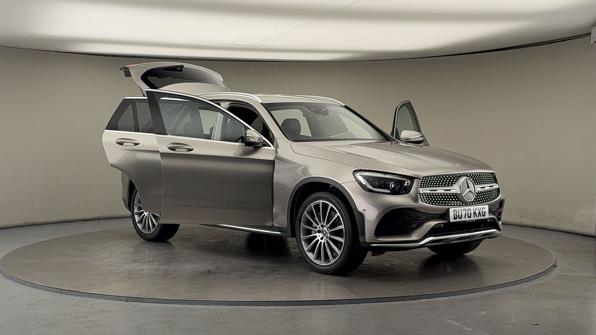 More views of Mercedes-Benz GLC