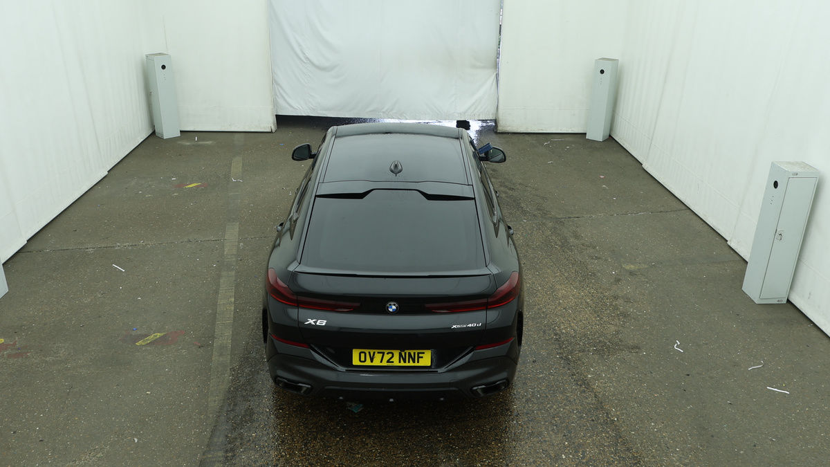 BMW X6 Image 8