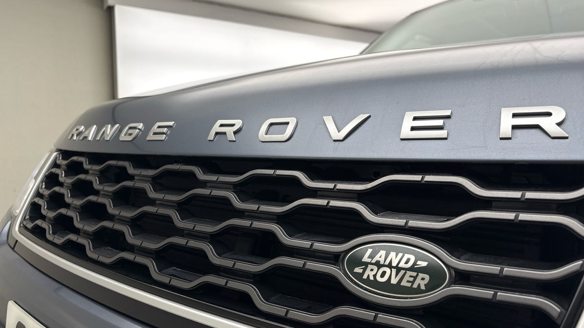 Land Rover Range Rover Sport Image 24