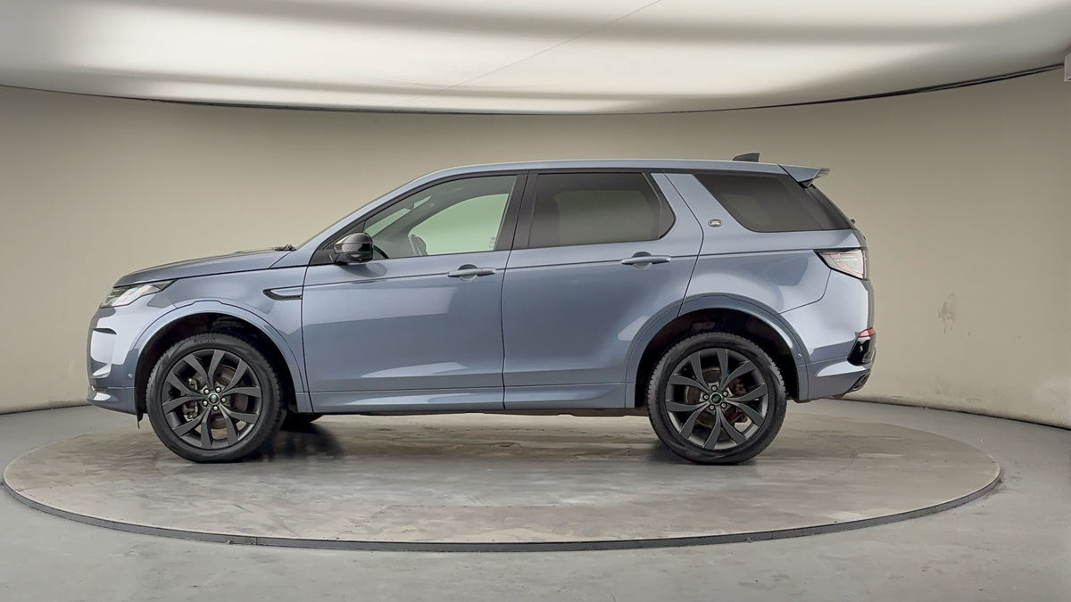 Land Rover Discovery Sport Image 15