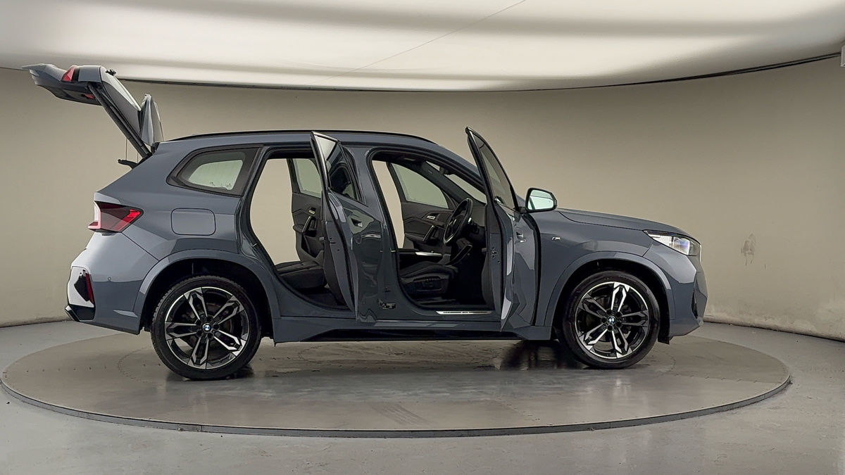 More views of BMW X1