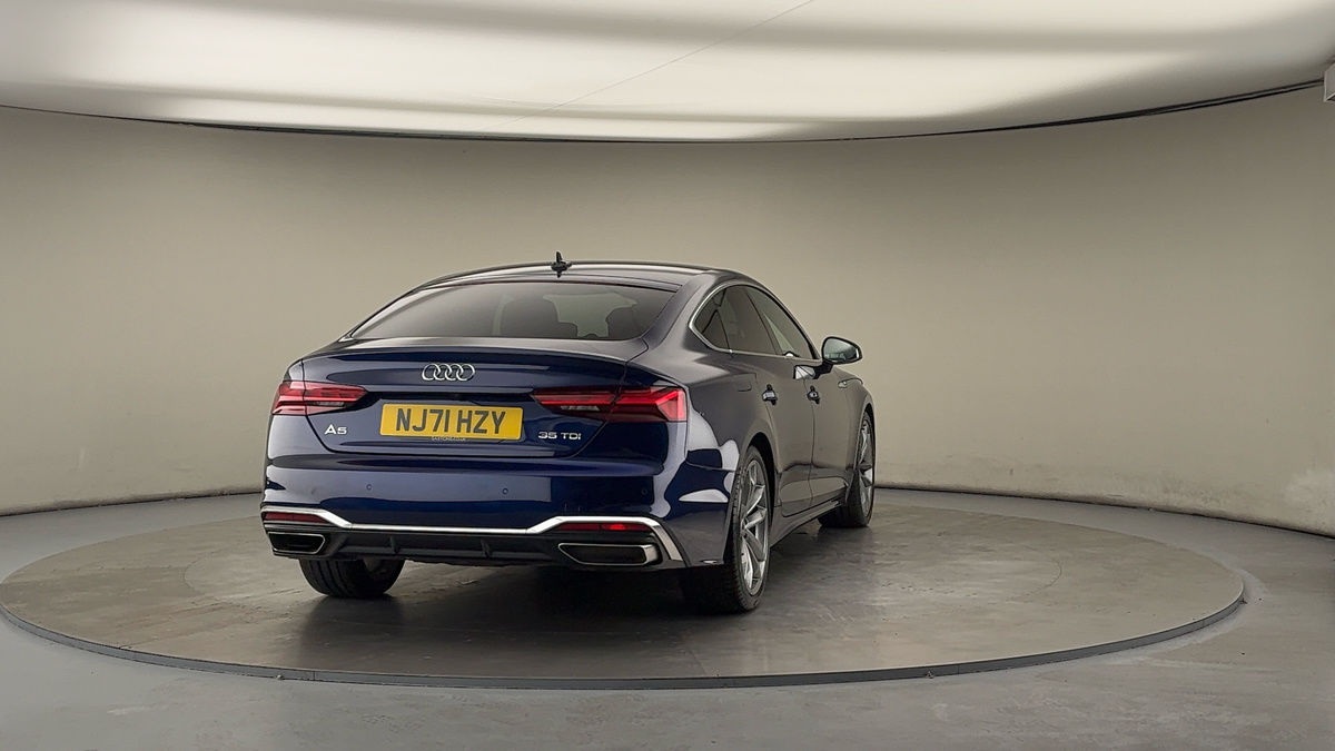 More views of Audi A5