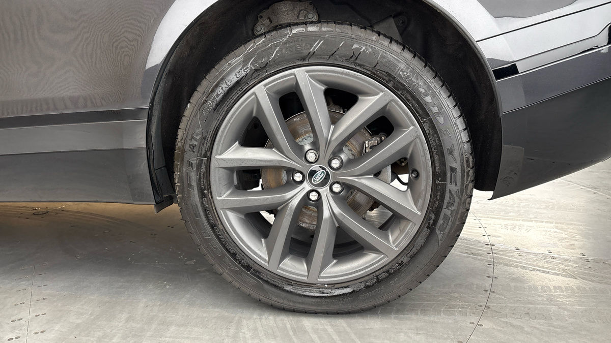 Land Rover Range Rover Velar Image 10