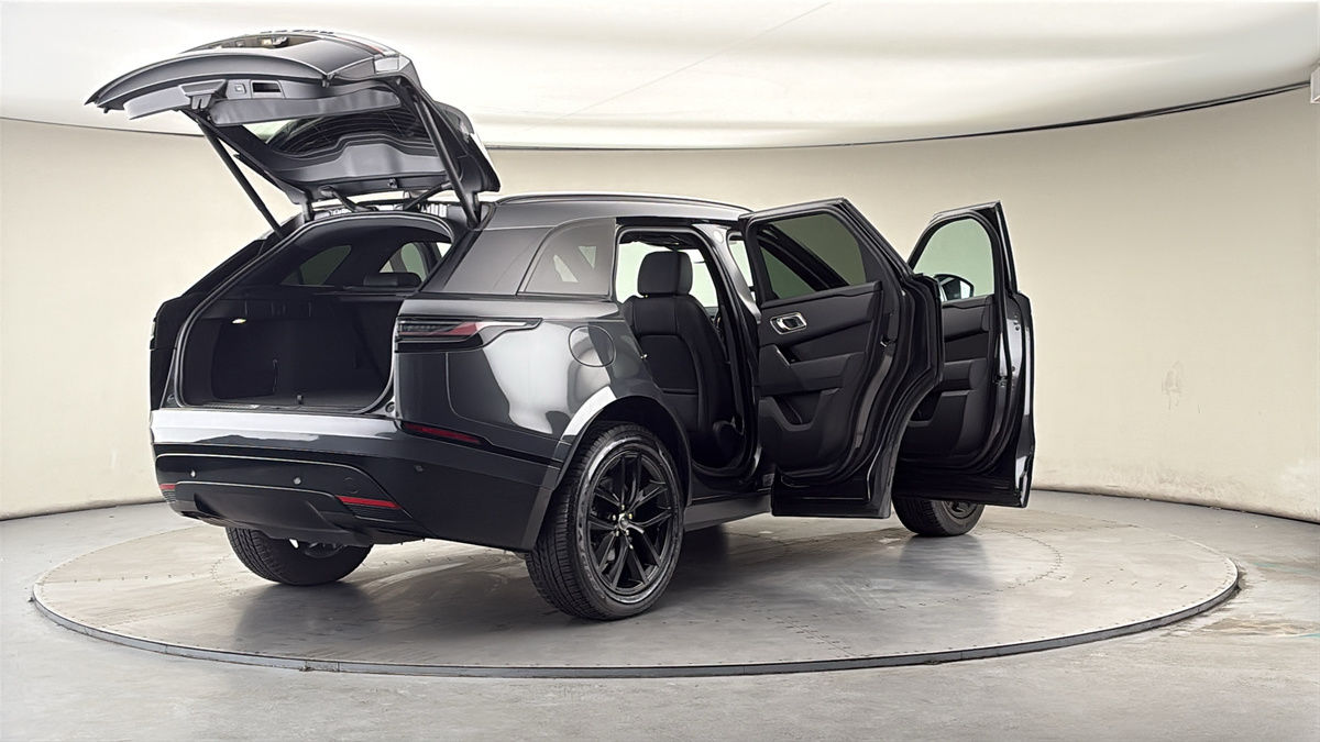 More views of Land Rover Range Rover Velar