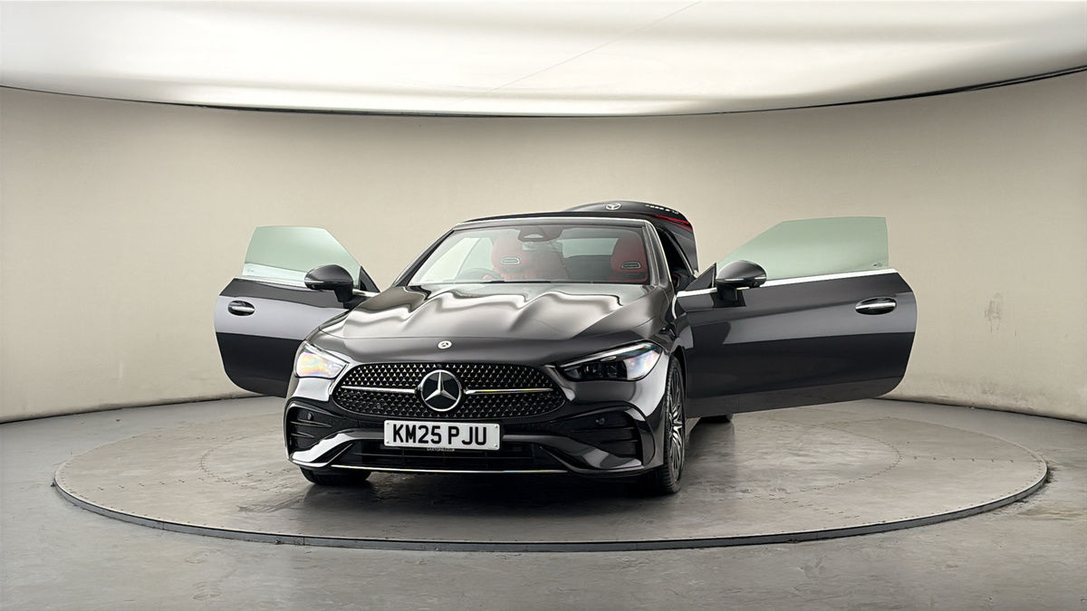 More views of Mercedes-Benz CLE