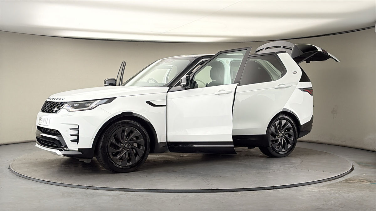 More views of Land Rover Discovery
