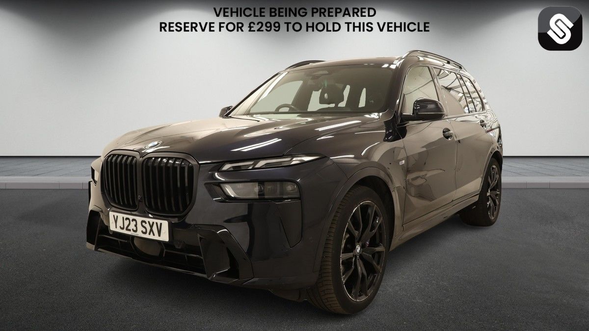 BMW X7 Image 2