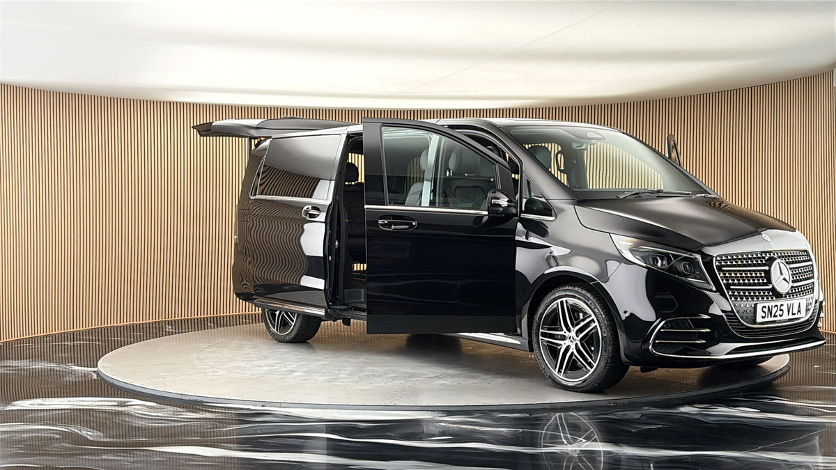 More views of Mercedes-Benz V Class