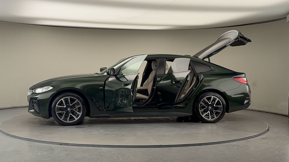 More views of BMW i4