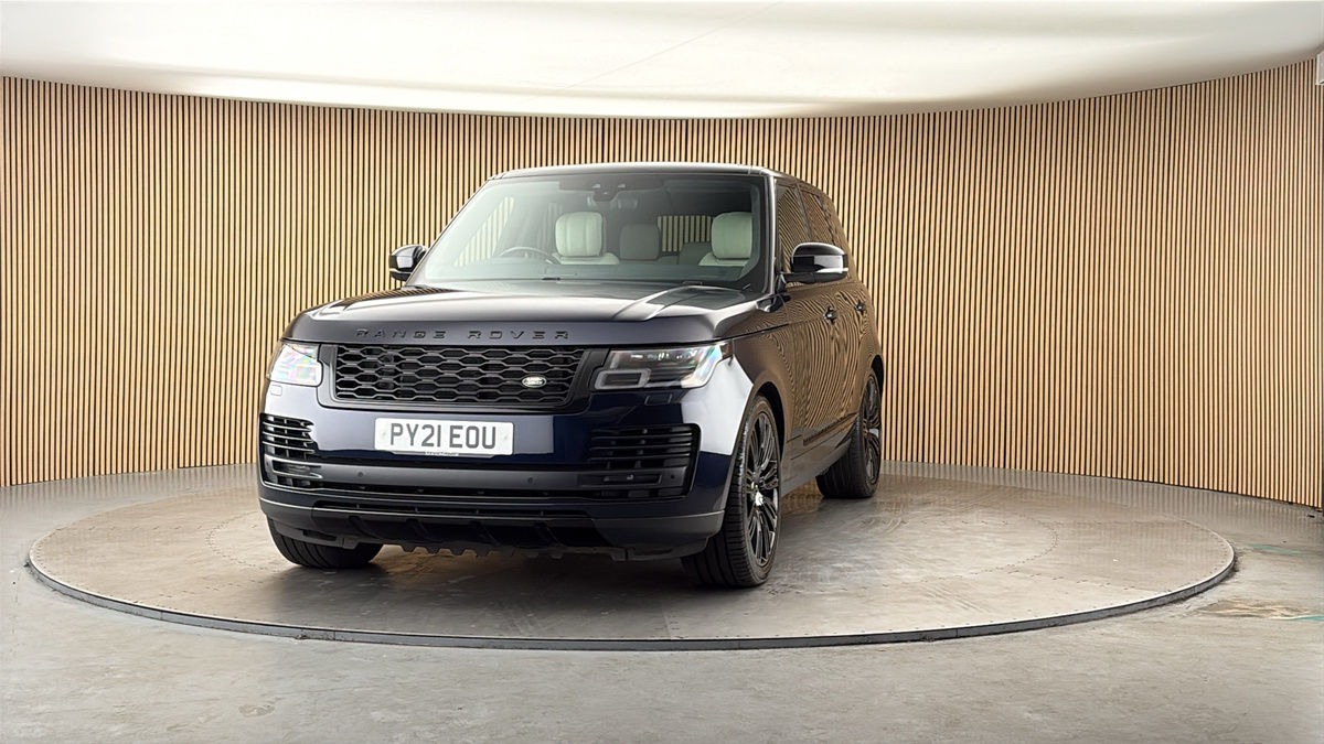 More views of Land Rover Range Rover