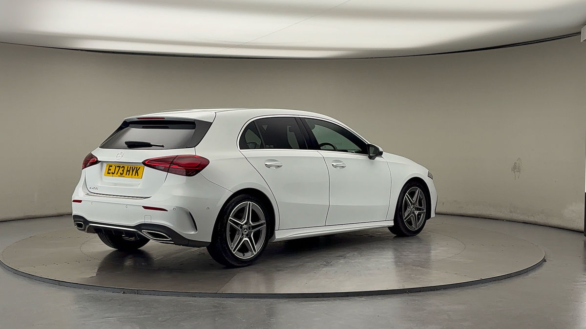 Mercedes-Benz A Class Image 21