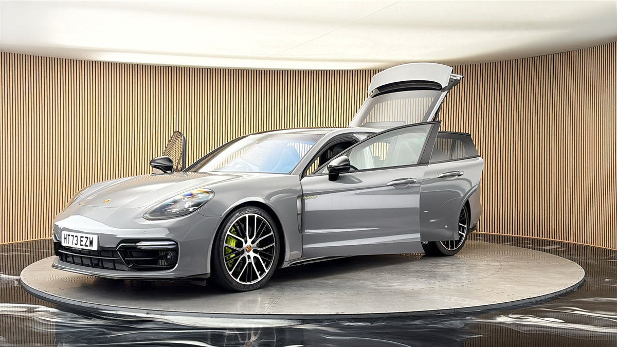 Porsche Panamera Image 22