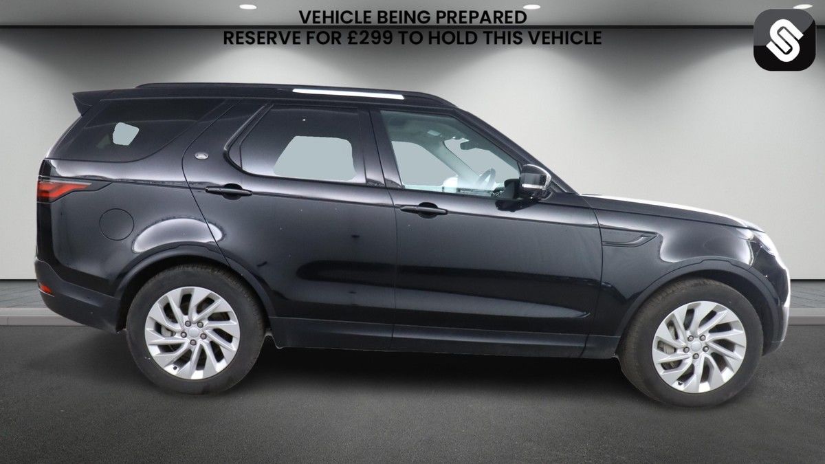 Land Rover Discovery Image 5